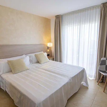 Sa Barrera - Adults Only 3* Cala En Porter (Menorca)