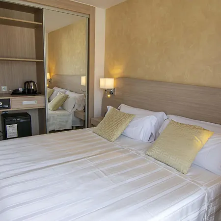 Sa Barrera - Adults Only Otel