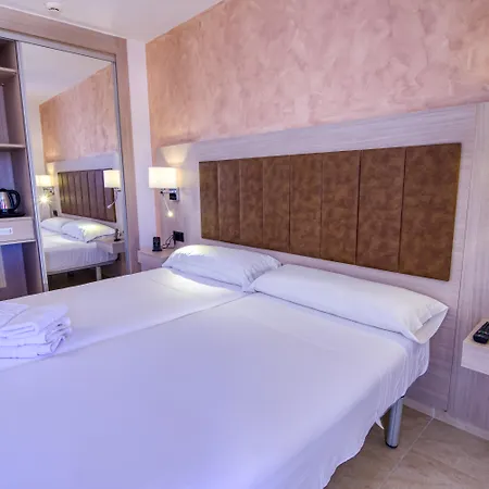 Sa Barrera - Adults Only Отель 3*