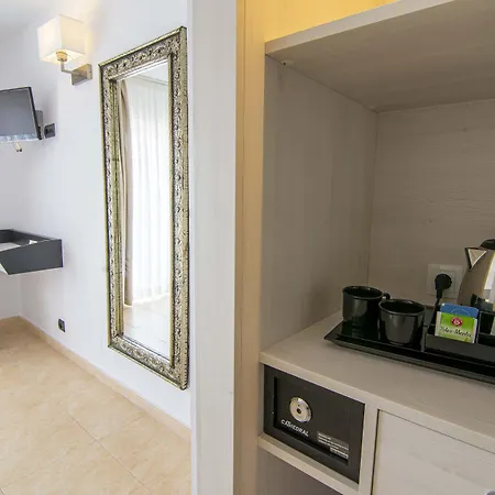 Hotel Sa Barrera - Adults Only