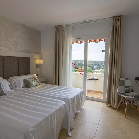 Отель Sa Barrera - Adults Only 3*