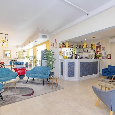 Sa Barrera - Adults Only