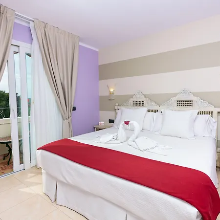 Sa Barrera - Adults Only